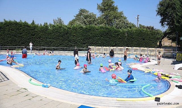 Osmangazi’de Miniklere Serinleten Yaz Etkinliği