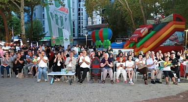 Osmangazi’de Yaz Şenlikleri Coşkusu Adalet Mahallesi’ne Taşındı