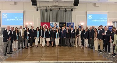 Rotary 2440'da yeni dönem başladı