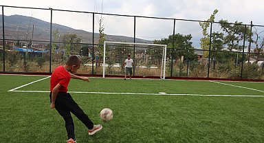 Sakarya Büyükşehir'den gençlere spor alanı