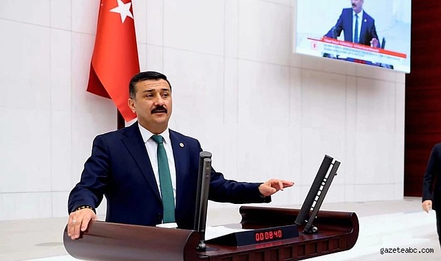 Selçuk Türkoğlu'ndan üç bakanlığa peş peşe soru önergesi