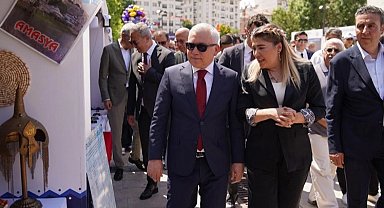 Sivas'ta Yaşayan Miras Şöleni coşkusu
