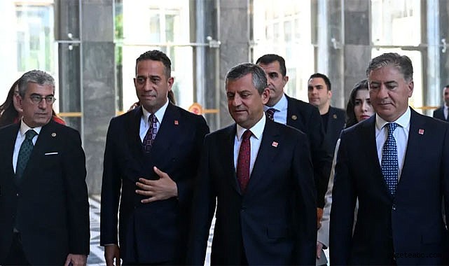 Siyasette Dengeler Değişiyor