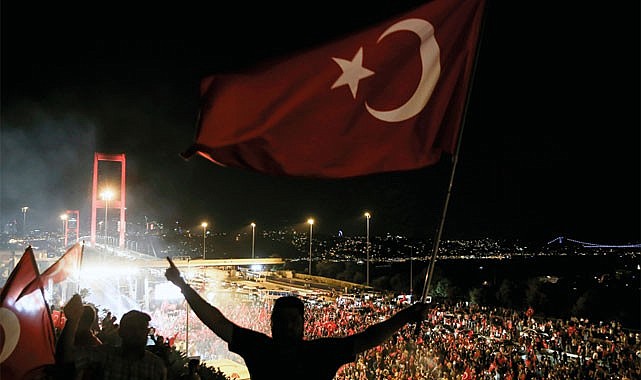 Siyasilerden 15 Temmuz Mesajları