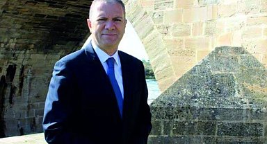 Uzunköprü eski Belediye Başkanı Enis İşbilen CHP'den istifa etti