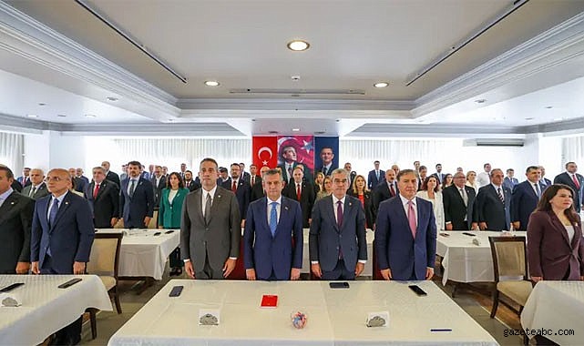 Yeni Parti'nin Meclis Kadrosu Belli Oldu