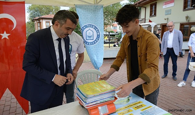 Yıldırım’da eski kitaplar ekonomiye ve doğaya kazandırılıyor