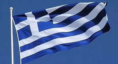 Yunanistan'da Telefon Şakası Krizi