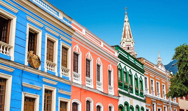 Kahvenin Ötesinde Bir Kolombiya Var - Hay una Colombia mucho más allá del café